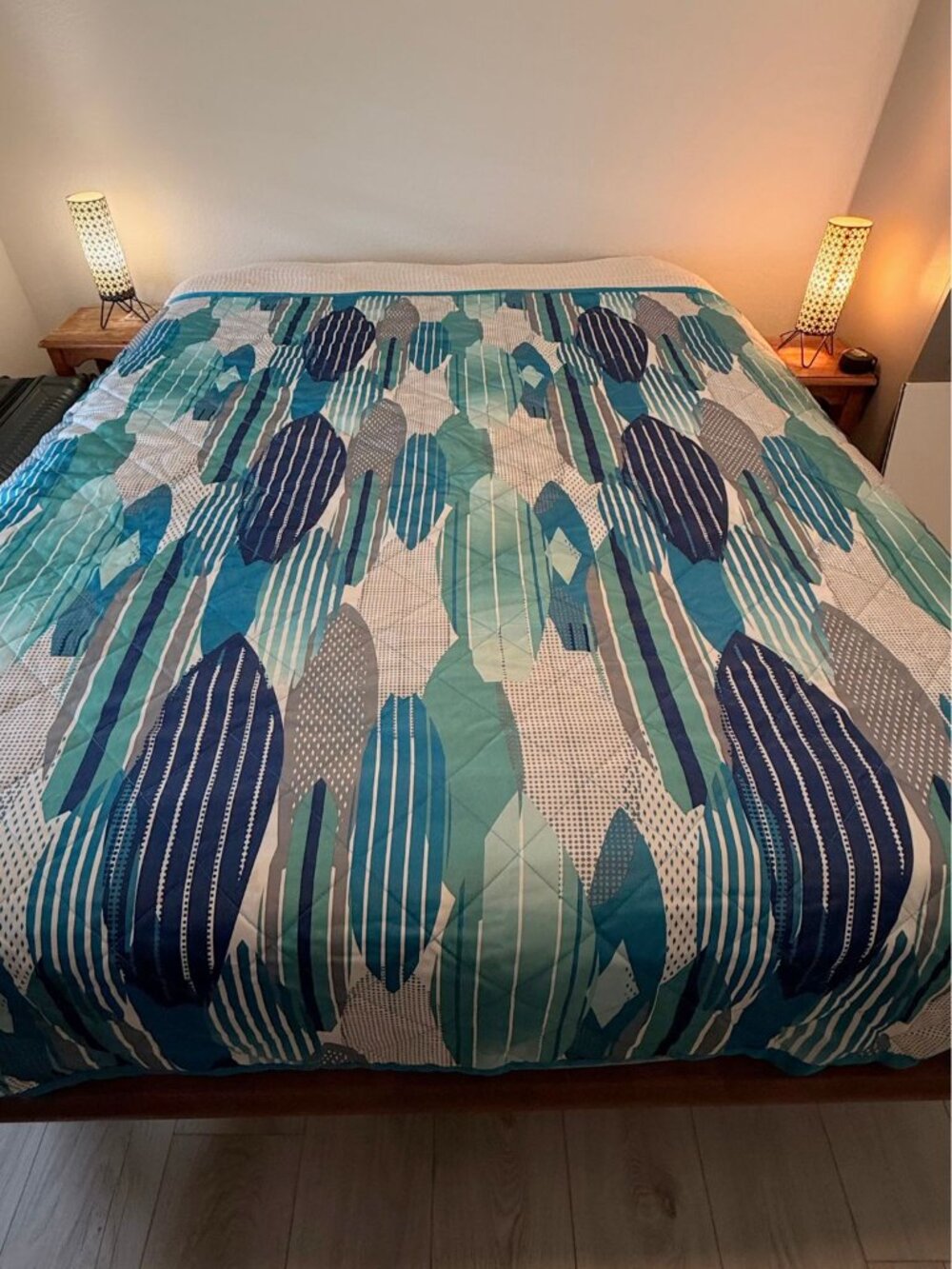 Surf Groove Bed Cover - Full Size